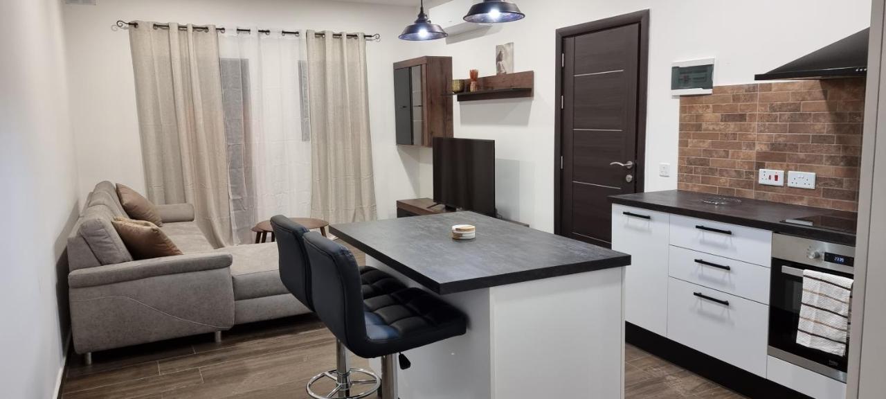 Enjoy And Relax Apartamento Mosta Exterior foto